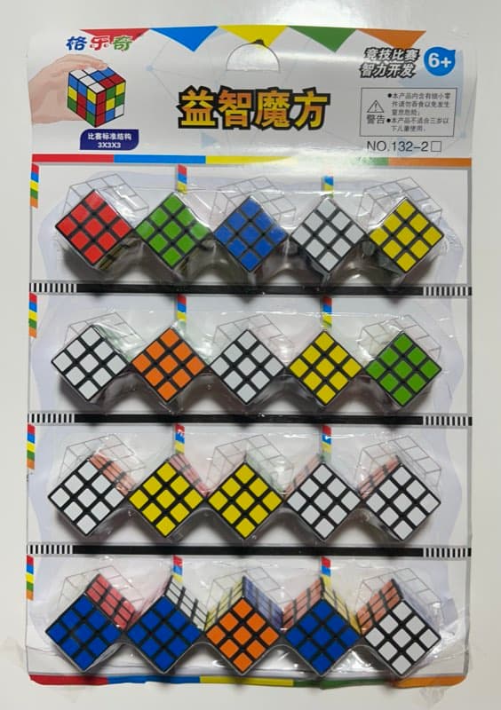 Cartón de Cubo Rubik